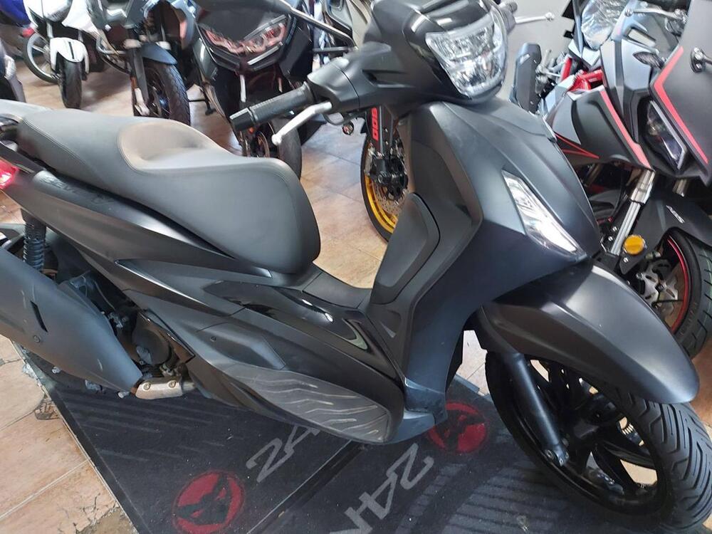 Piaggio Beverly 400 ABS-ASR (2021 - 24) (7)