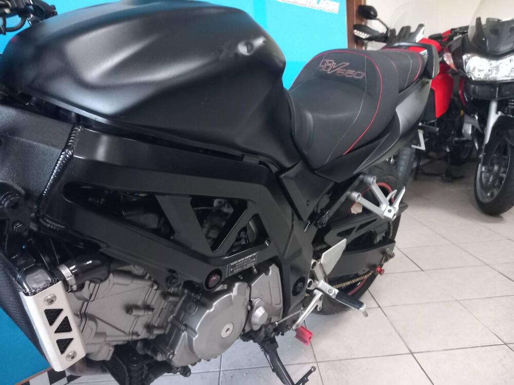 Suzuki SV 650 (2006 - 11) (9)