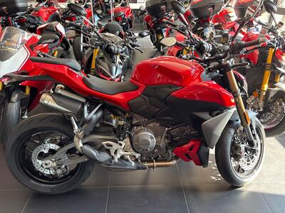 Ducati Streetfighter V2 (2025) nuova