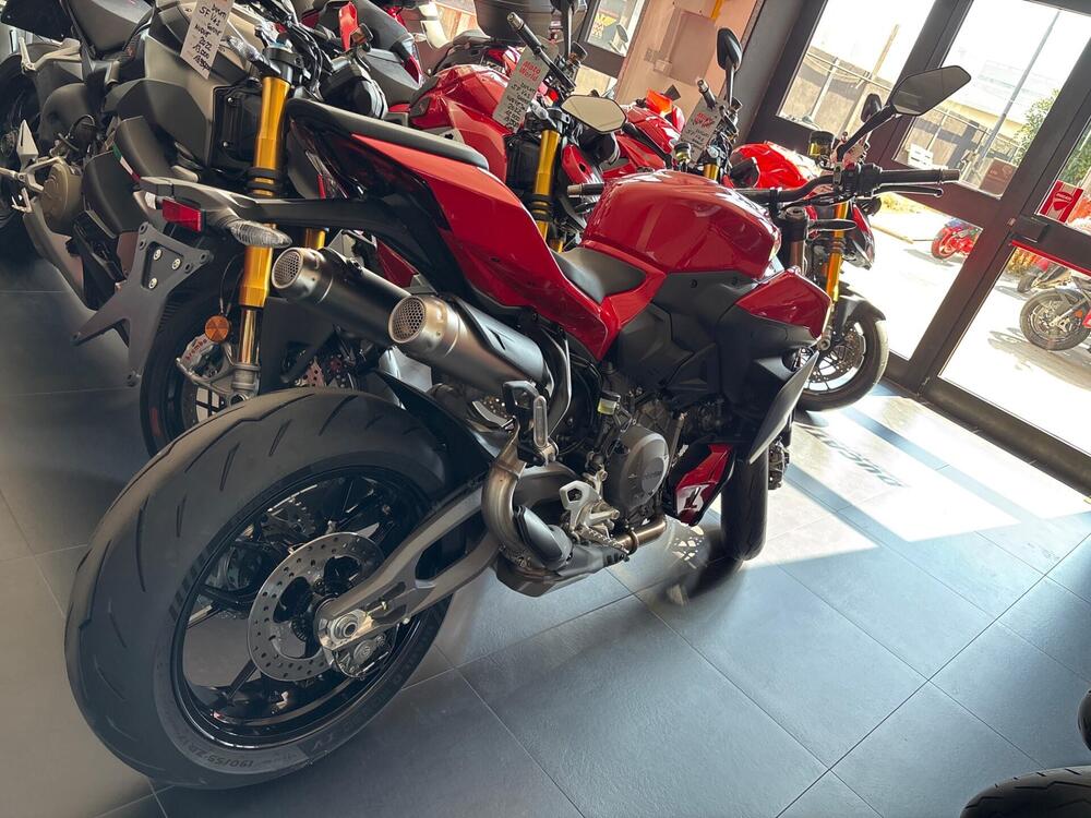 Ducati Streetfighter V2 (2025 - 26) (4)