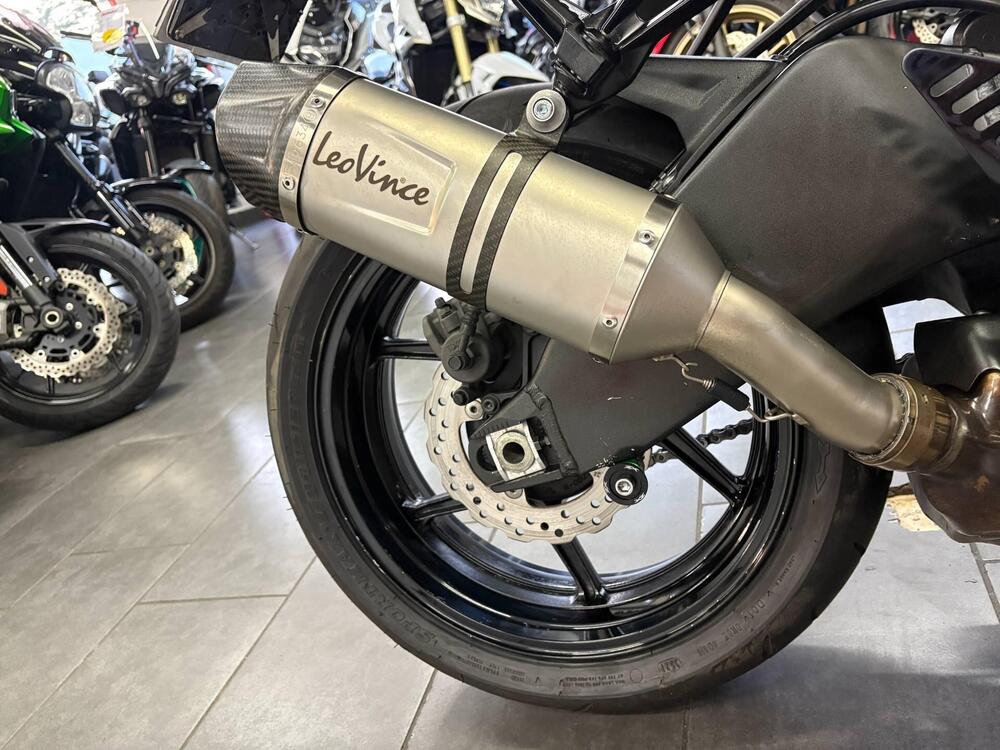 Kawasaki Ninja 600 ZX-6R (2009 - 16) (7)