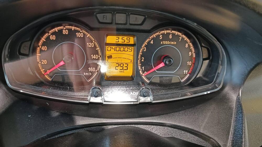 Suzuki Burgman UH 200 (2014 - 15) (5)