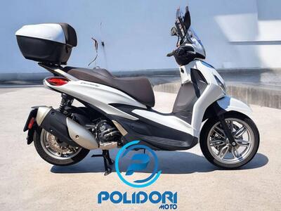 Piaggio Beverly 300 ABS-ASR (2021 - 25) usata