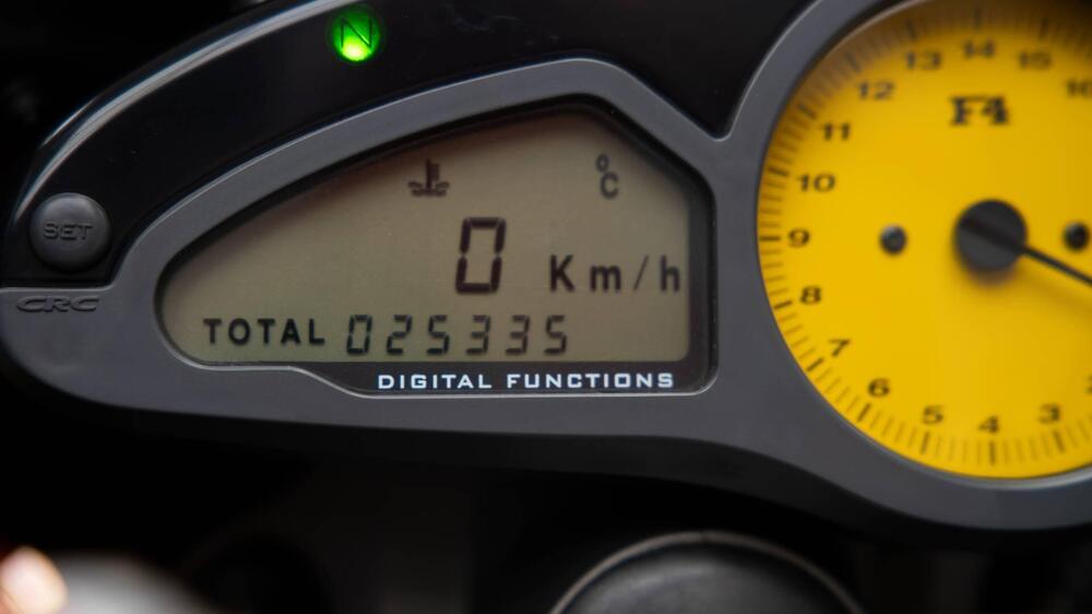 MV Agusta F4 750 S (2000 - 02) (20)