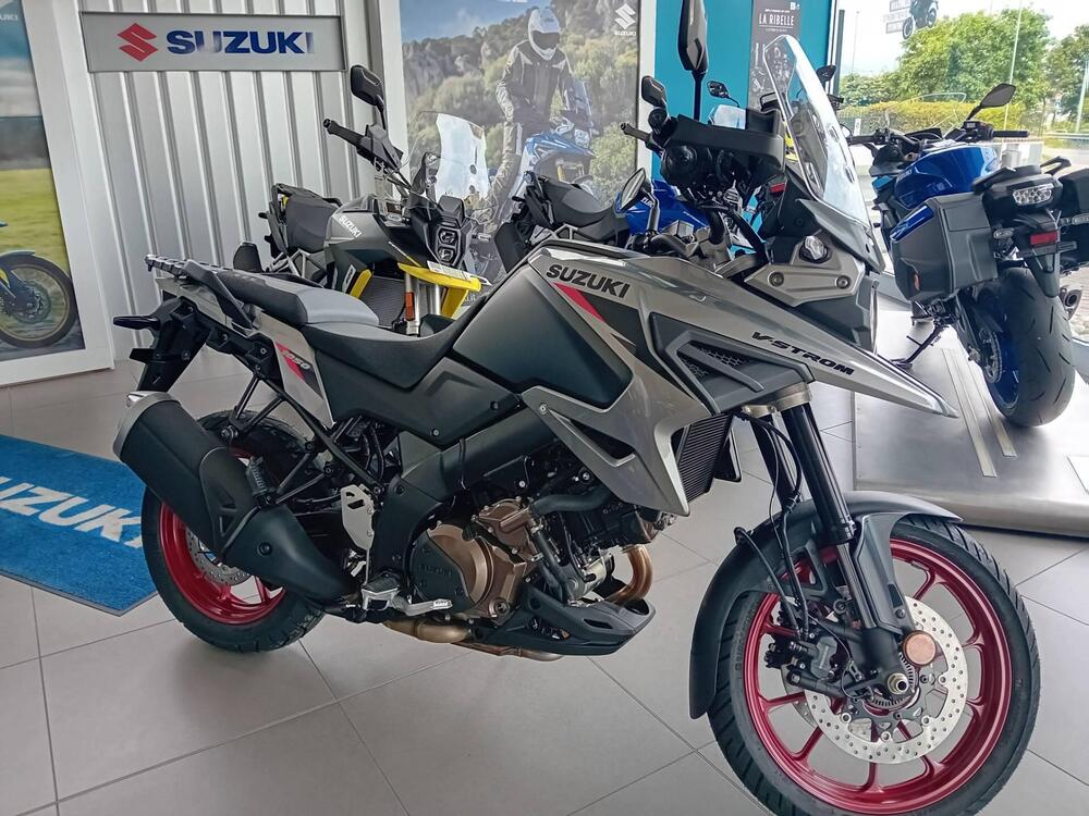 Suzuki V-Strom 1050SE (2025)
