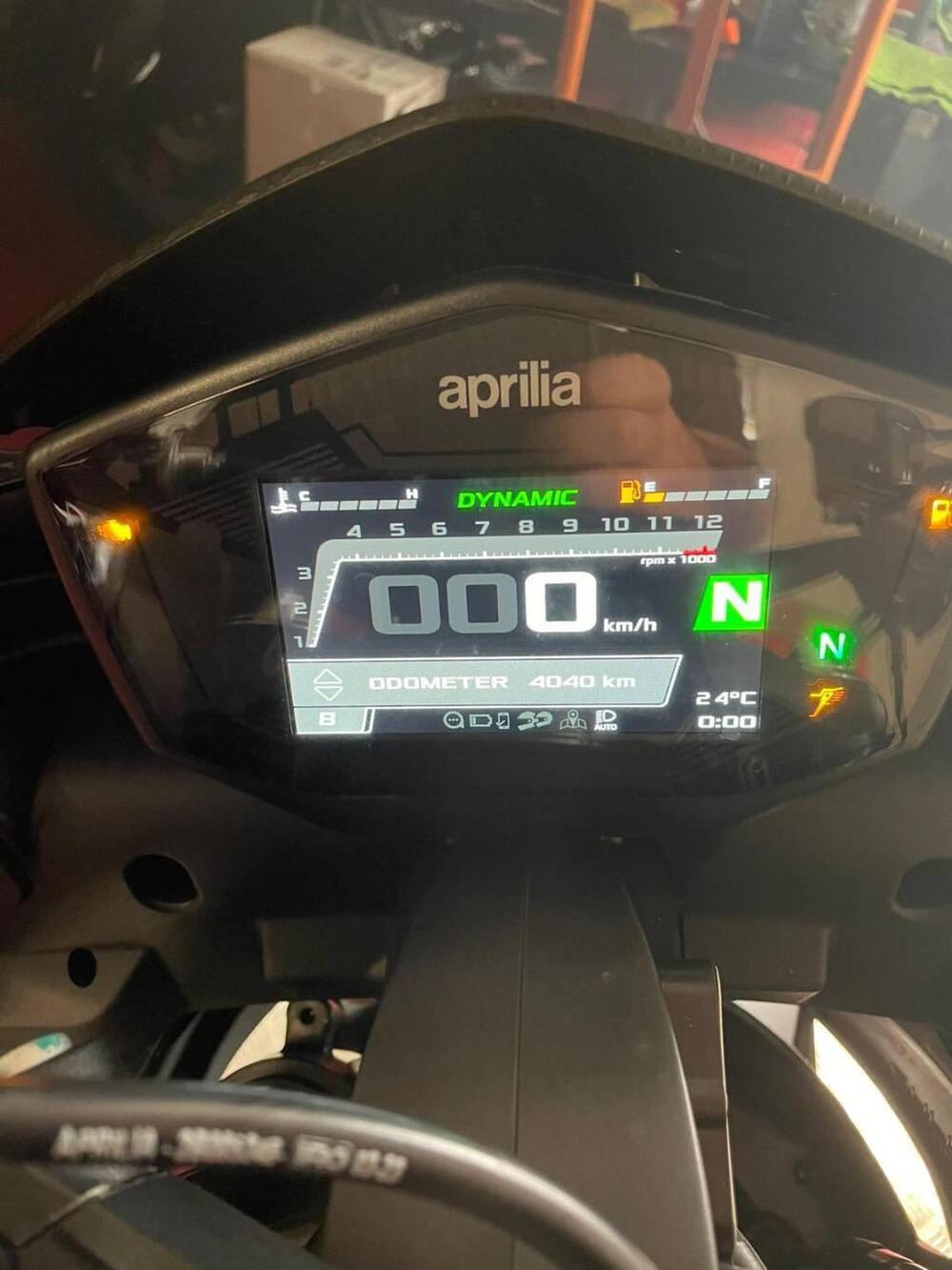 Aprilia Tuono 660 Factory (2022 - 24) (3)