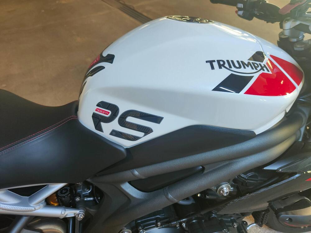 Triumph Speed Triple 1050 RS (2018 - 20) (8)