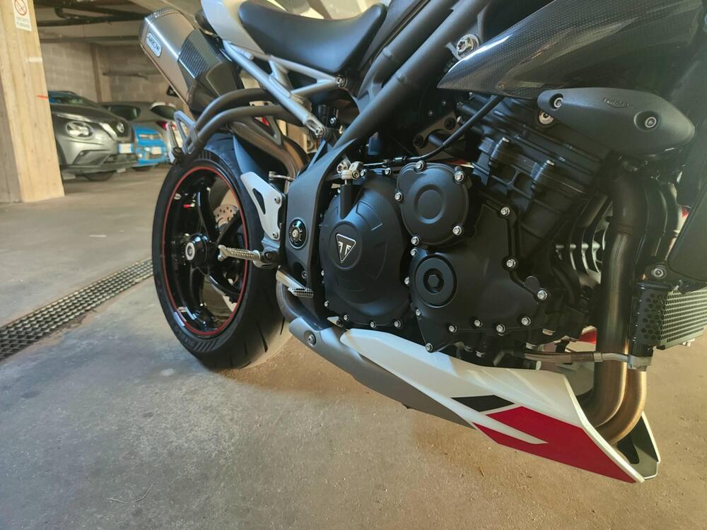Triumph Speed Triple 1050 RS (2018 - 20) (16)