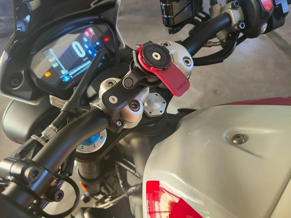 Triumph Speed Triple 1050 RS (2018 - 20) (7)