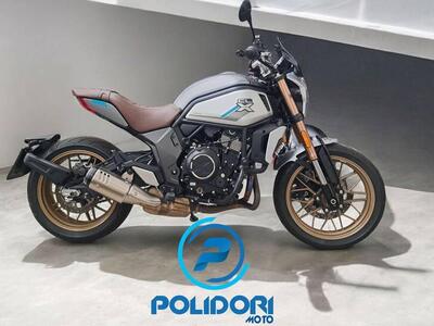 CFMOTO 700CL-X Heritage (2021 - 25) usata