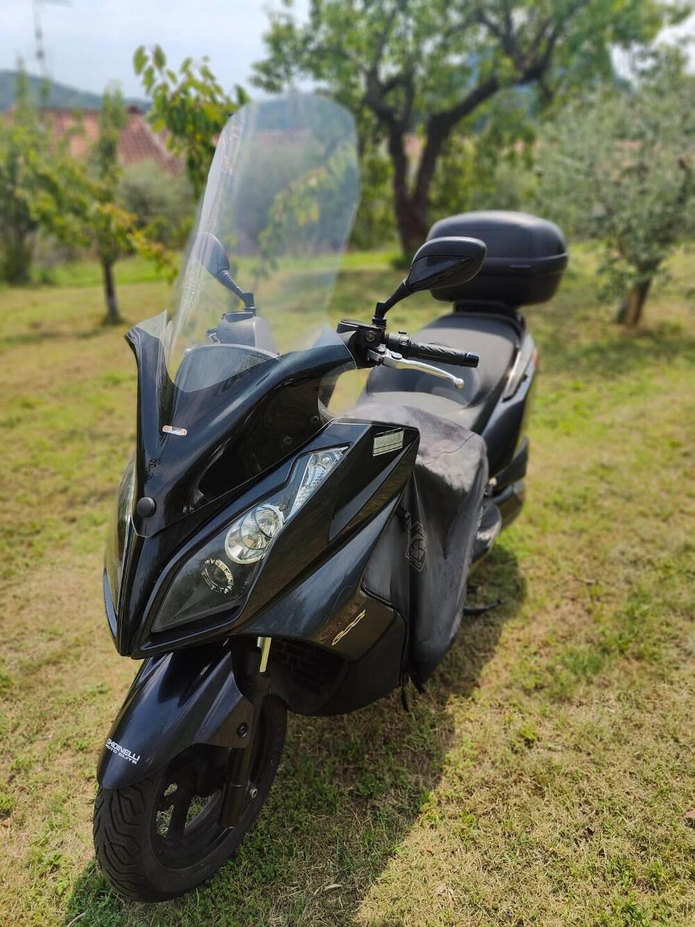 Kymco Downtown 300i (2009 - 17)