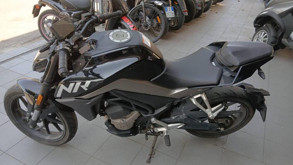 CFMOTO 300NK (2021 - 26) (3)