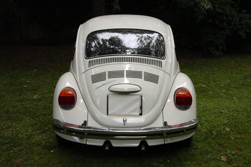 Volkswagen Maggiolone modello 13 AB1 d'epoca a Pavia