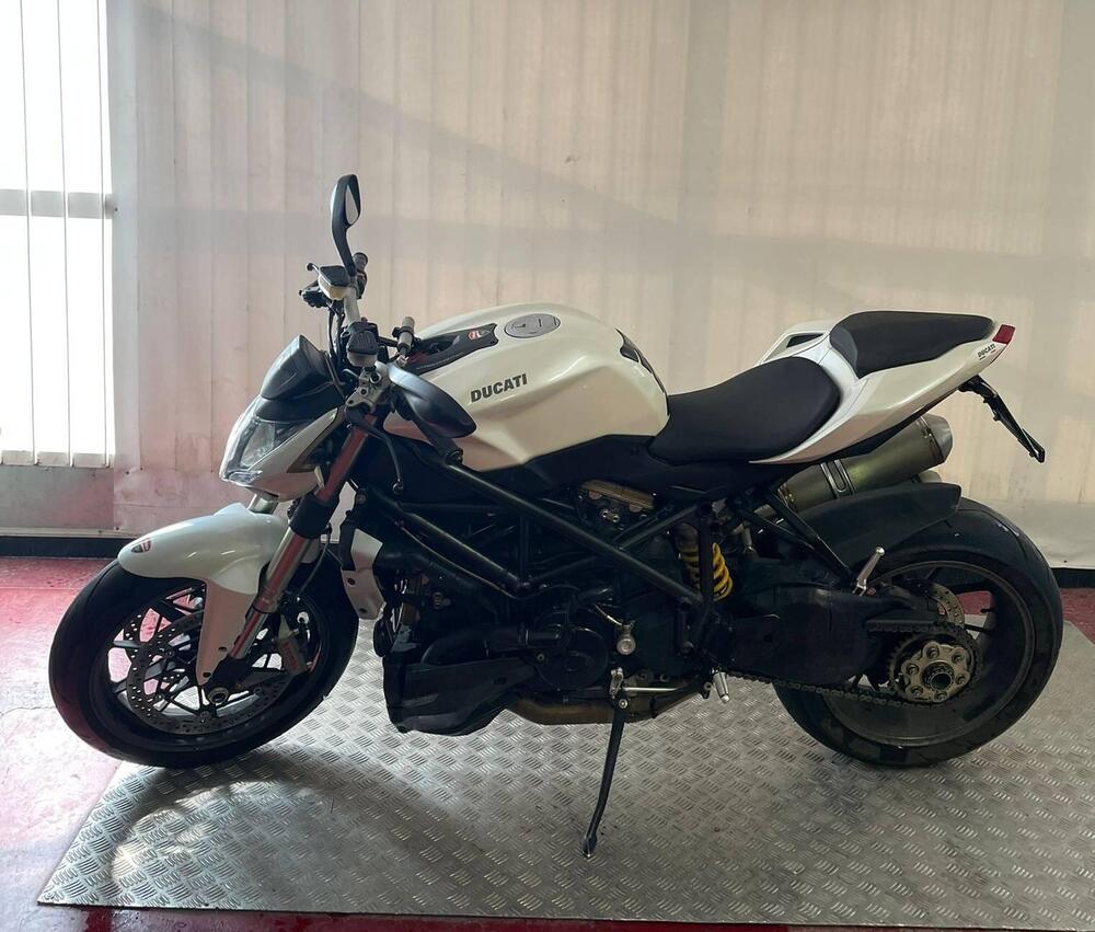 Ducati Streetfighter (2009 - 12) (2)
