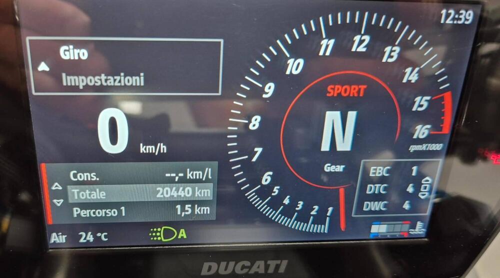 Ducati Streetfighter V4 S (2023 - 24) (3)