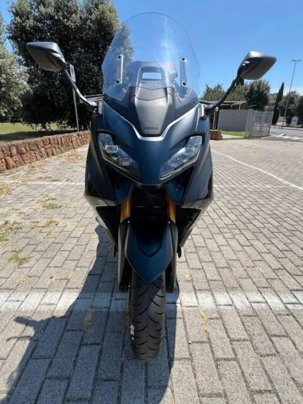 Yamaha T-Max 560 Tech Max (2022 - 24) (8)
