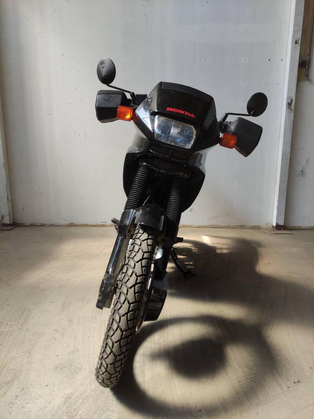 Honda NX 650 Dominator (1988 - 90)