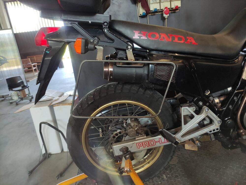 Honda NX 650 Dominator (1988 - 90) (8)