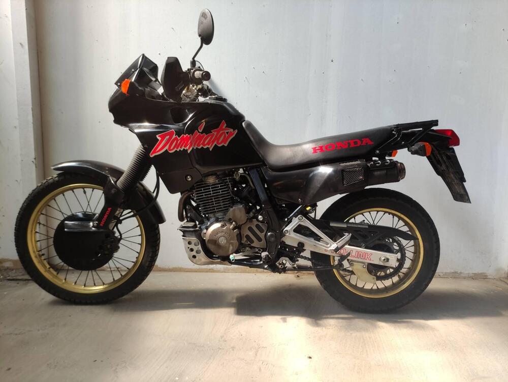 Honda NX 650 Dominator (1988 - 90) (2)