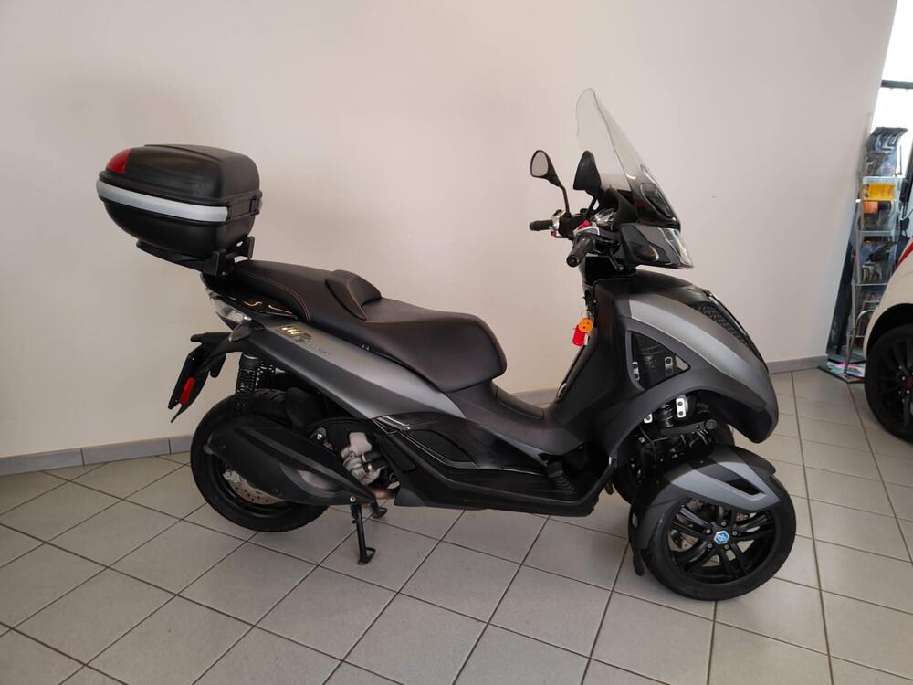 Piaggio Mp3 300 LT Yourban Sport (2017 - 19) (9)