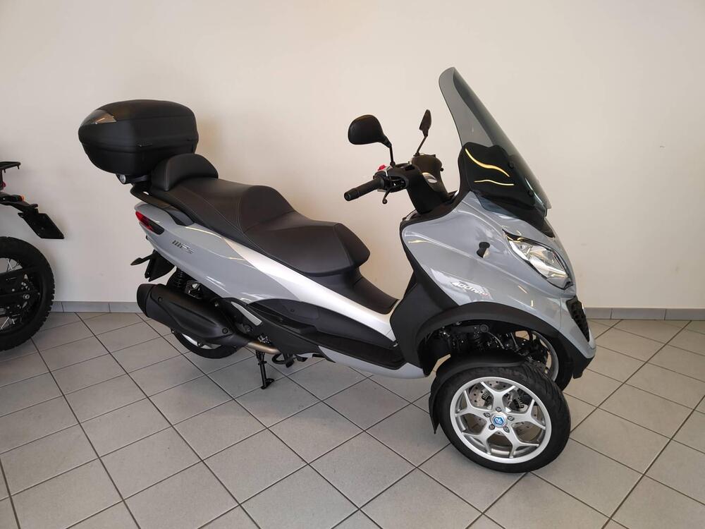 Piaggio MP3 400 ABS Hpe (2021 - 22) (13)