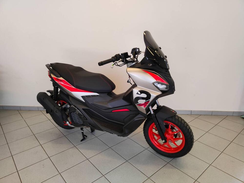 Aprilia SR GT 200 Sport (2025 - 26)