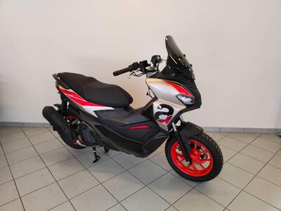 Aprilia SR GT 200 Sport (2025) nuova