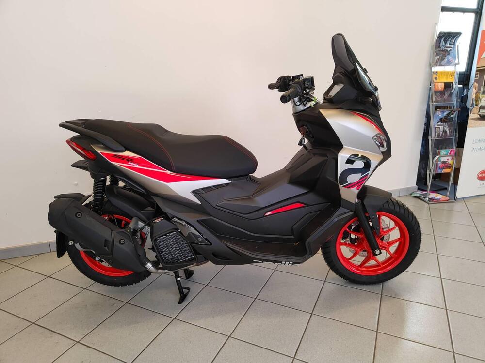 Aprilia SR GT 200 Sport (2025 - 26) (9)