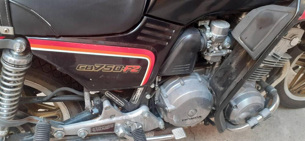 Honda 750 CBF2 (6)