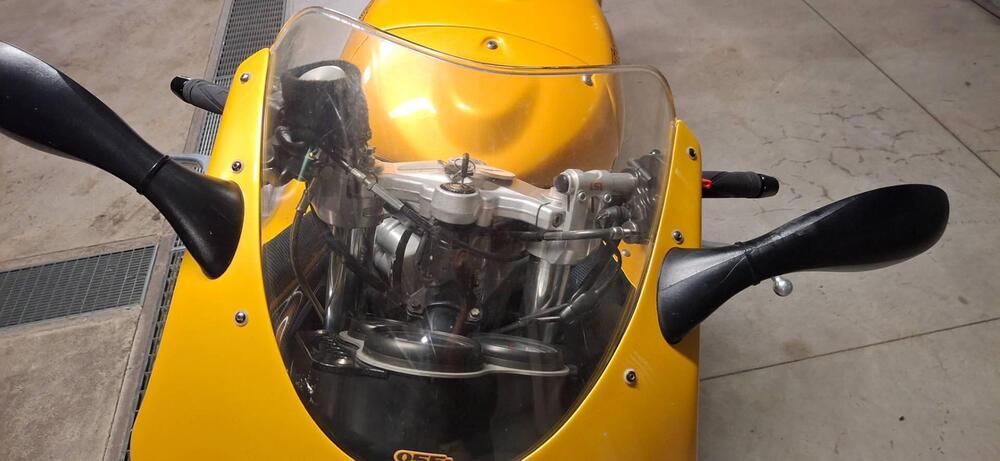 Triumph Daytona 955 I (1999 - 01) (5)