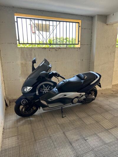 Yamaha T-Max 500 (2001 - 03) usata
