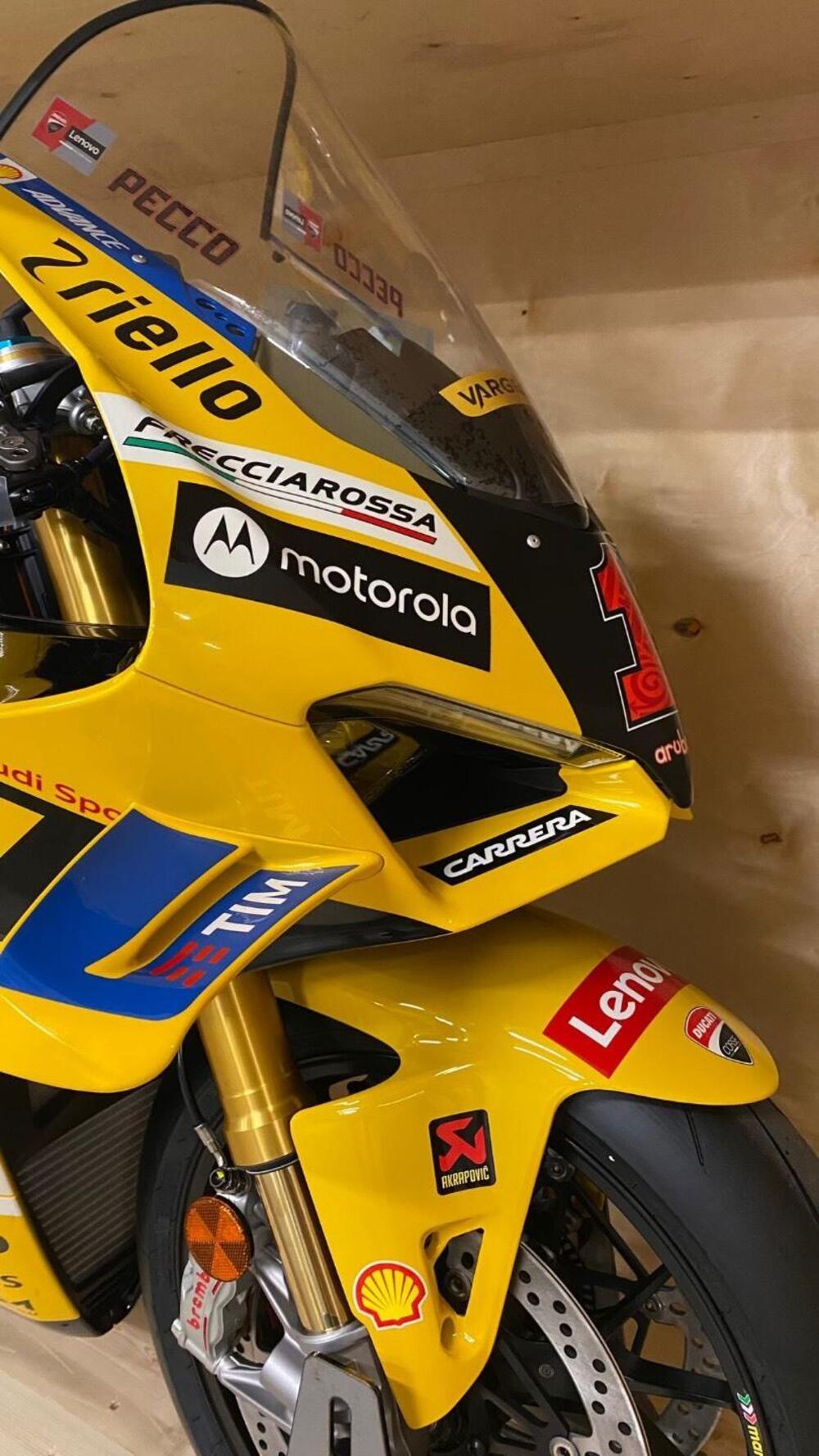 Ducati Panigale V4 Bagnaia 2023 World Champion Replica (2024) (11)