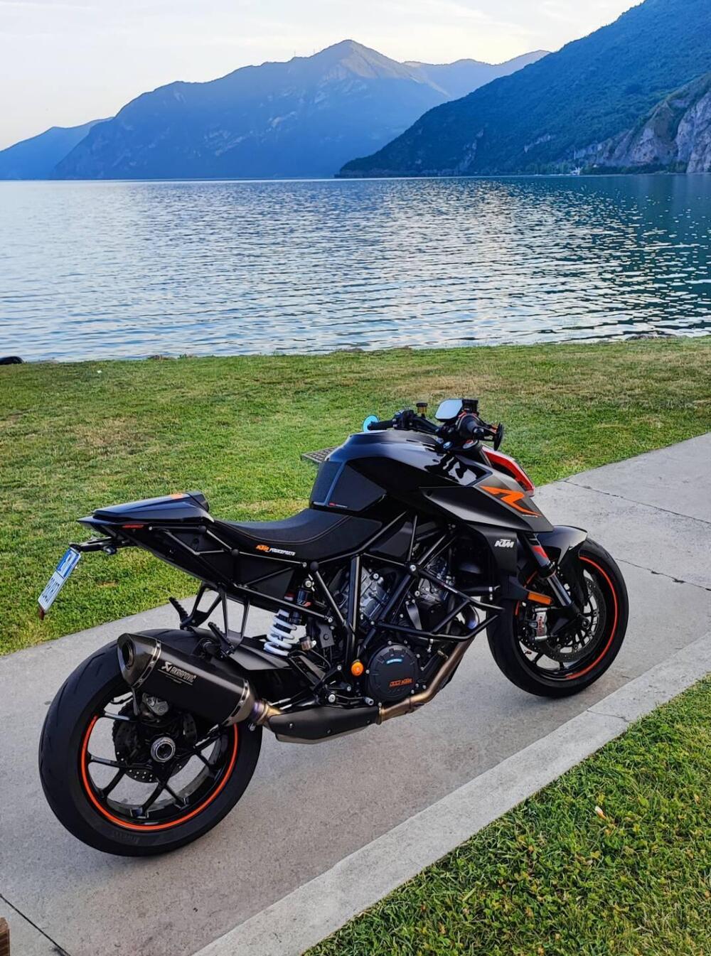 KTM 1290 Super Duke R ABS (2017 - 18) (11)