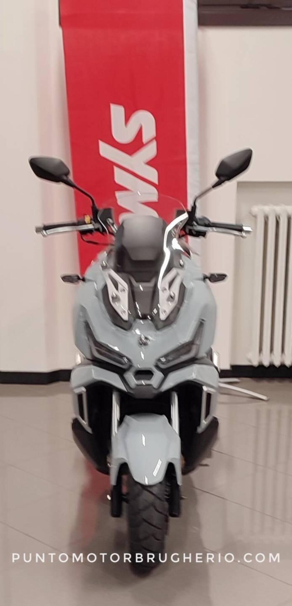 Sym ADX 125 (2025) (2)