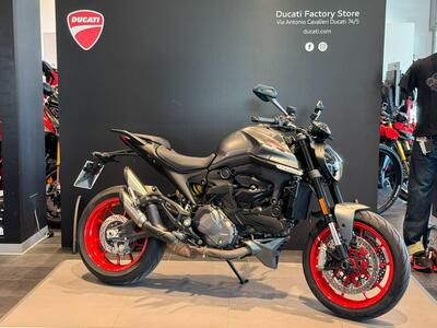 Ducati Monster 937 + (2021 - 25) usata