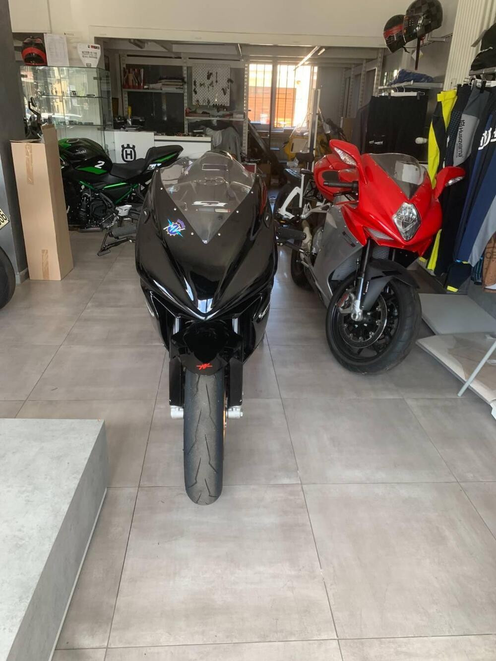 MV Agusta F3 800 EAS (2013 - 15) (3)