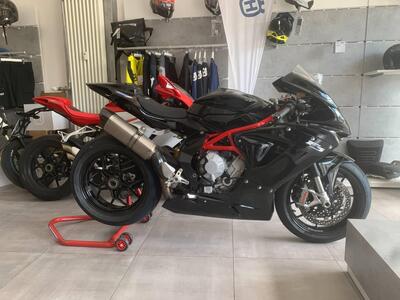 MV Agusta F3 800 EAS (2013 - 15) usata