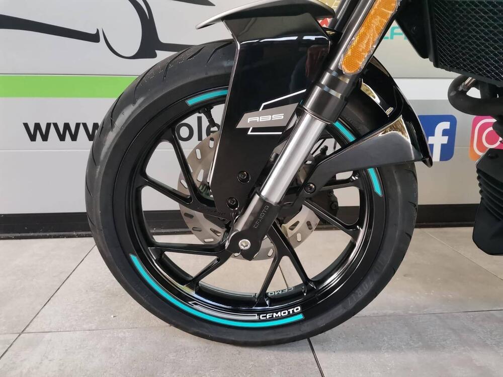 CFMOTO 125NK (2025 - 26) (6)