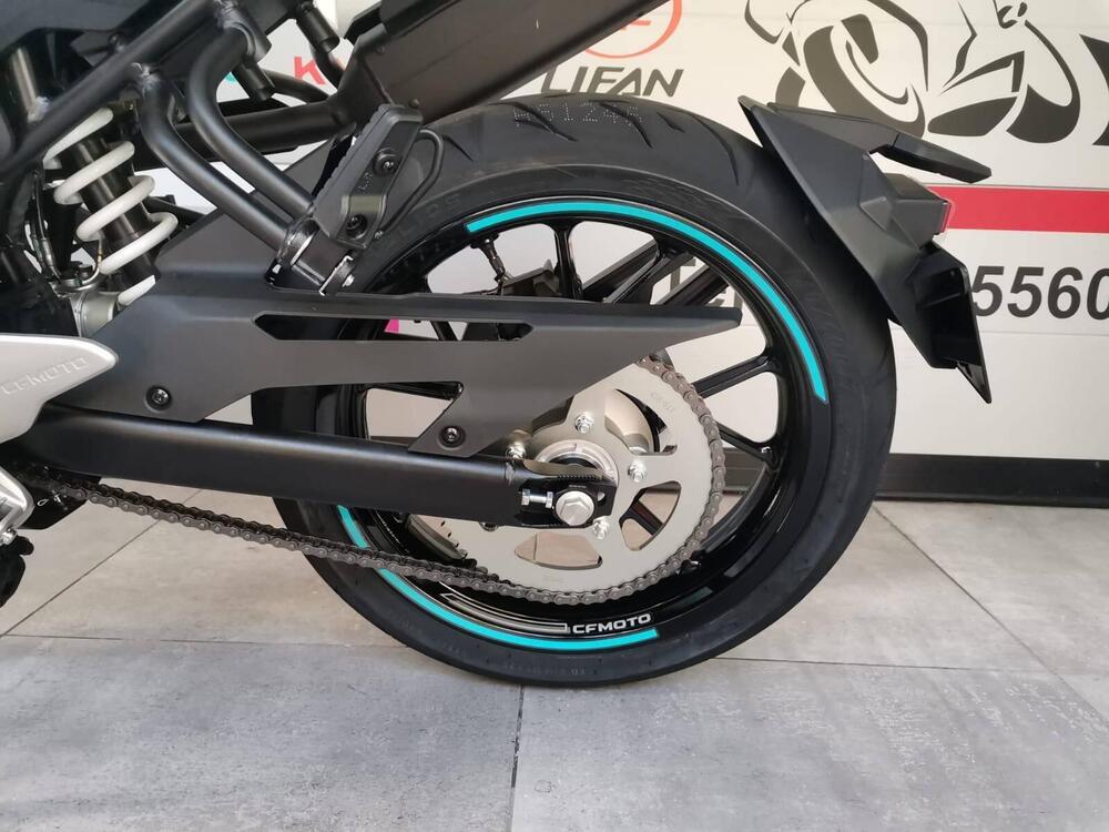 CFMOTO 125NK (2025 - 26) (8)