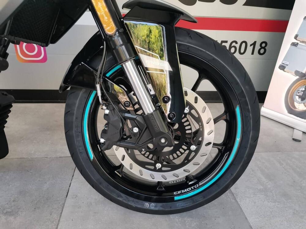 CFMOTO 125NK (2025 - 26) (12)