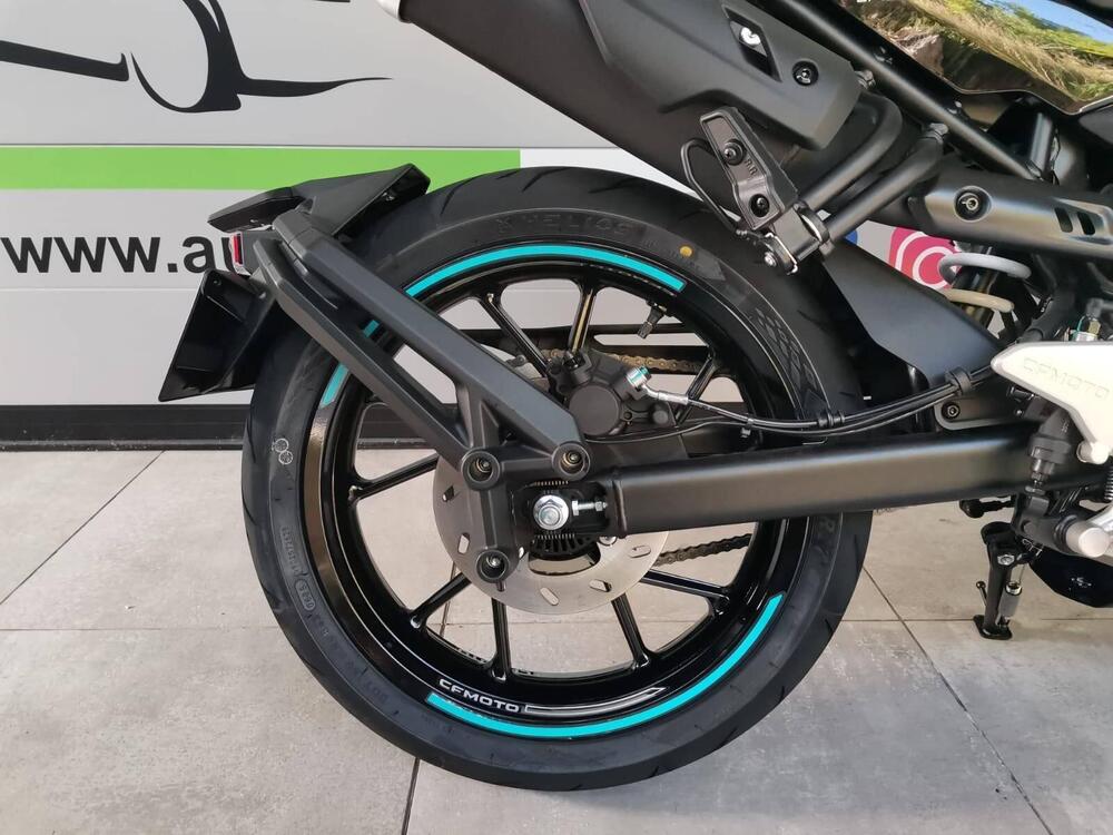 CFMOTO 125NK (2025 - 26) (15)