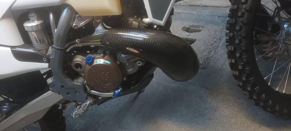 Husqvarna TE 250i (2022) (2)