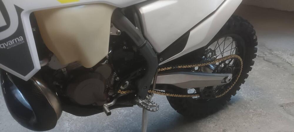 Husqvarna TE 250i (2022) (3)