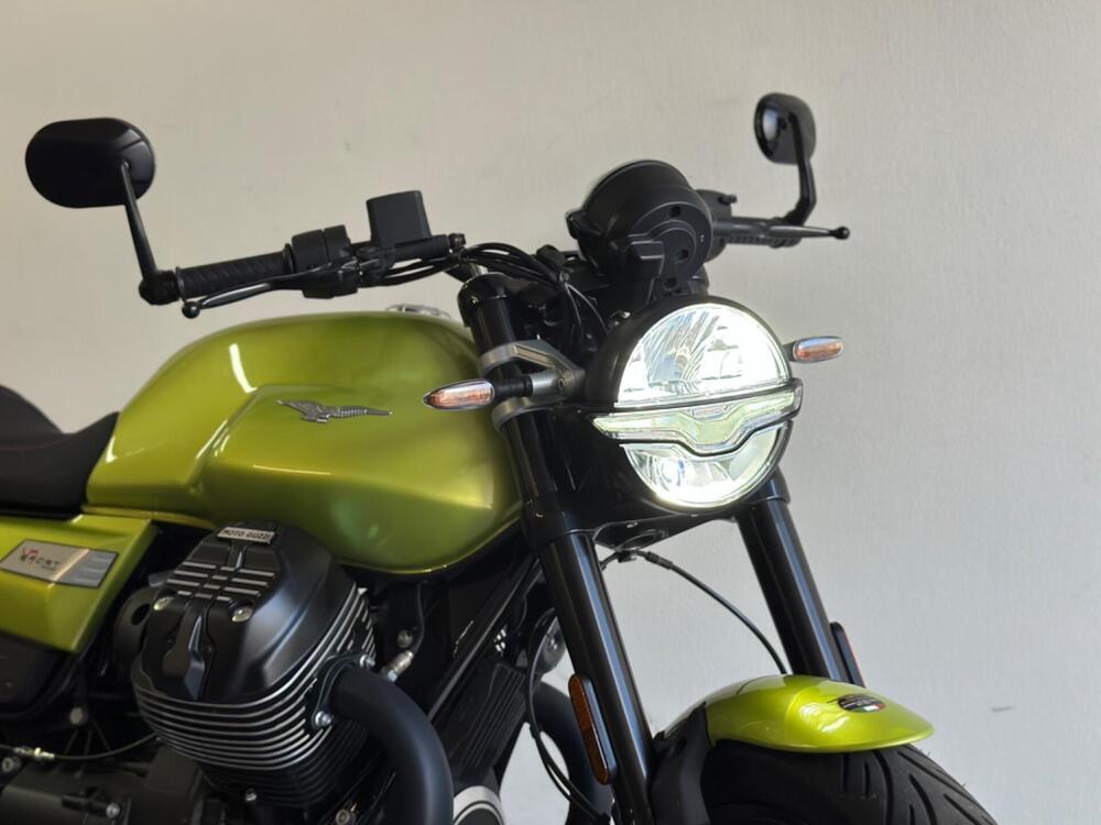 Moto Guzzi V7 Sport (2025) (8)