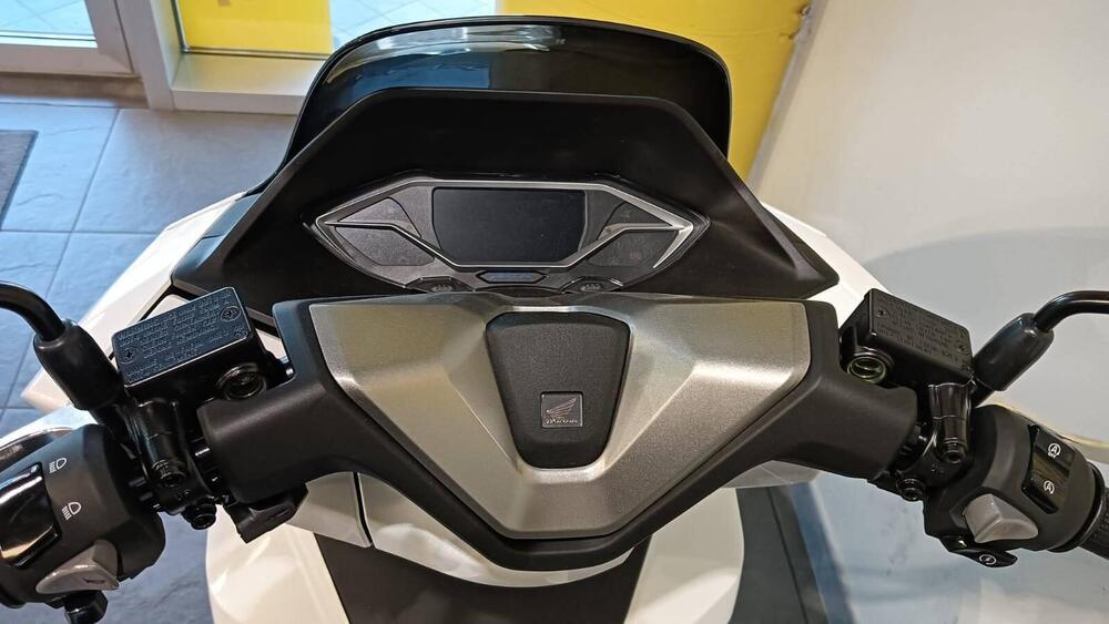 Honda PCX 125 (2025 - 26) (4)