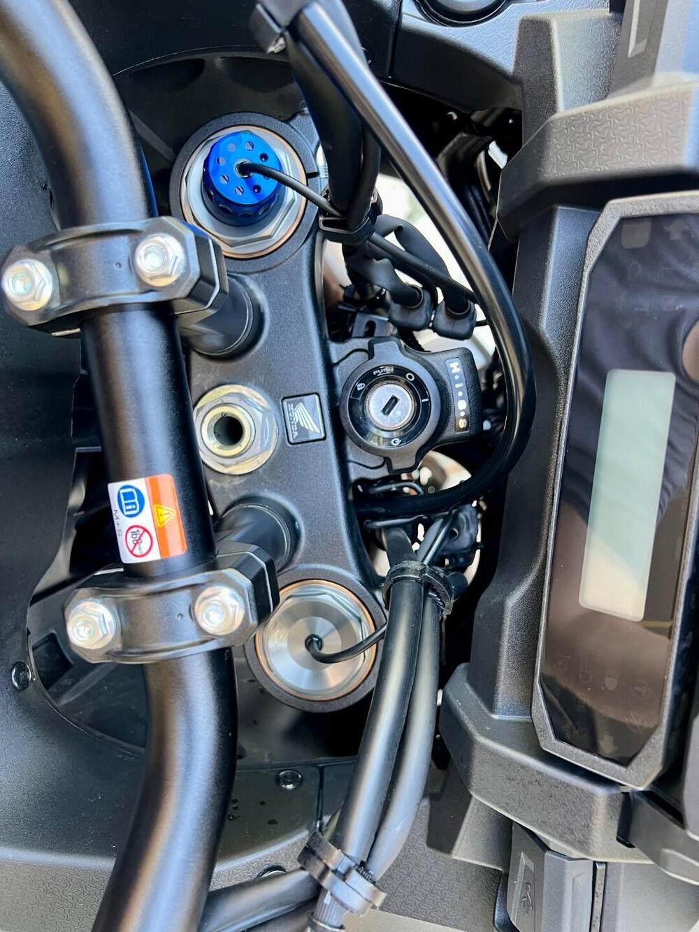 Honda Africa Twin CRF 1100L Adventure Sports Desert Track (2022 - 23) (10)