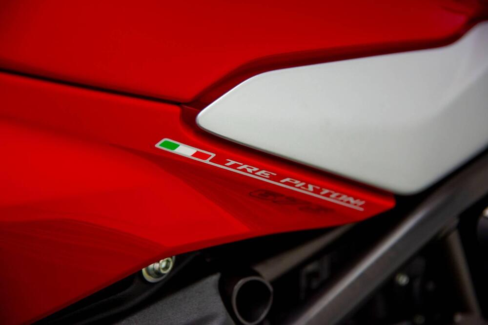 MV Agusta F3 675 EAS (2011 - 15) (15)