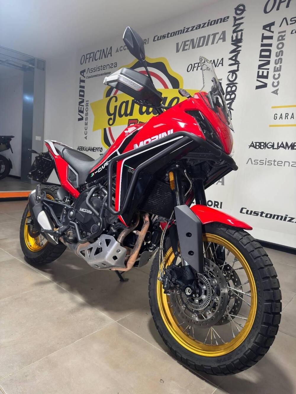 Moto Morini X-Cape 650 Gold Wheels Edition (2022 - 26) (2)