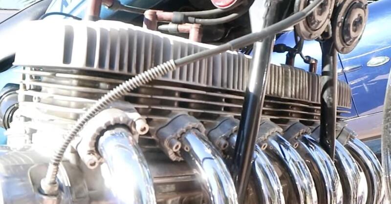 Special Kawasaki sette cilindri all&#039;asta