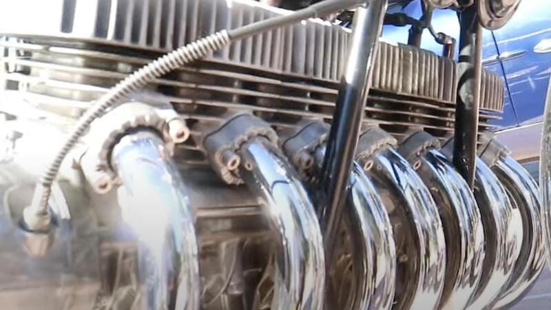 Special Kawasaki sette cilindri all&#039;asta